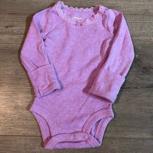 Carter’s Long Sleeve Onesie Newborn